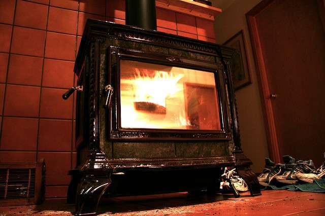 cleaning-a-wood-stove